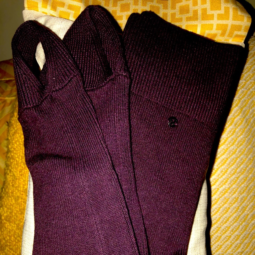 Lulu Lemon Studio Thigh High Socks in Burgunndy